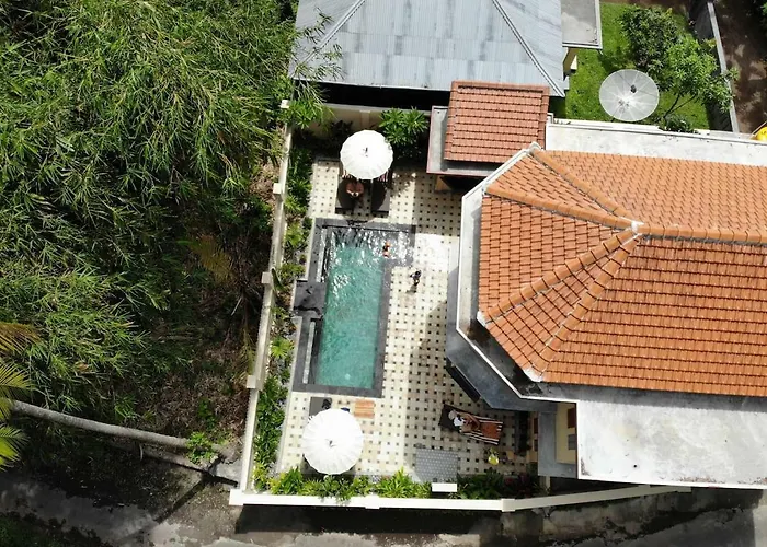 Villa Bahari *